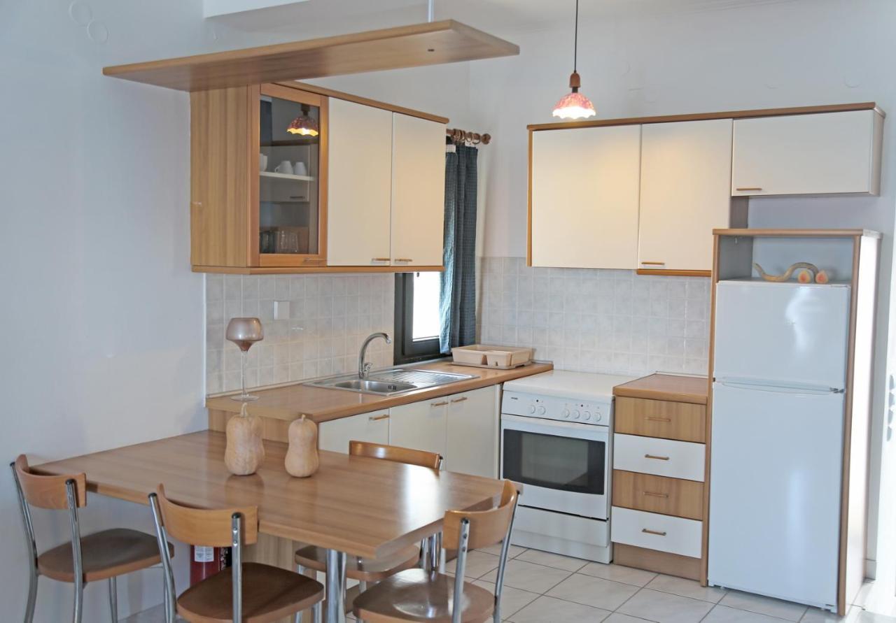 Βlue Comfort Apts-Sitiaアパートメント エクステリア 写真